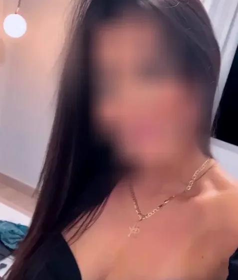 Jasmin, 40