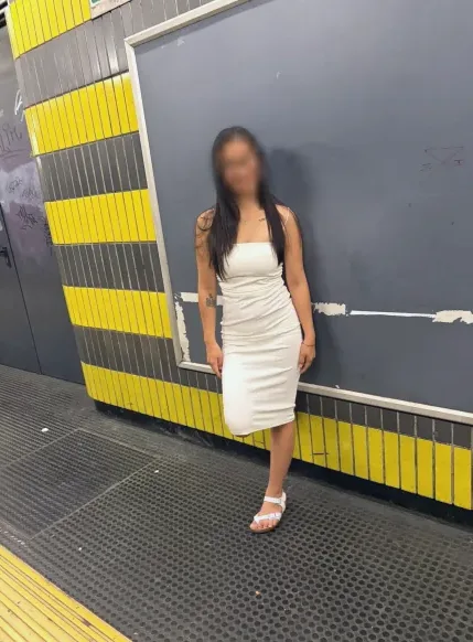 Kamilla, 34
