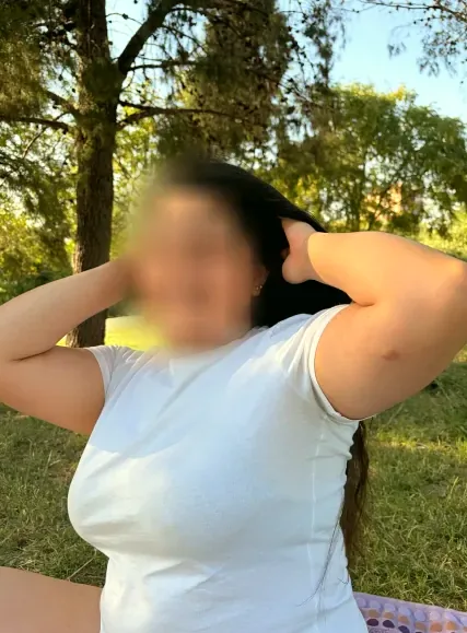 Mathilde, 23