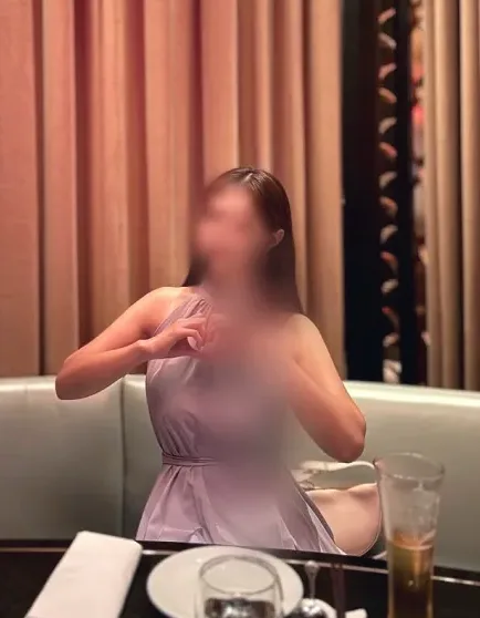 Sofie, 30