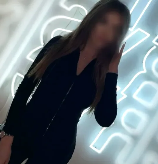 Tilde, 32